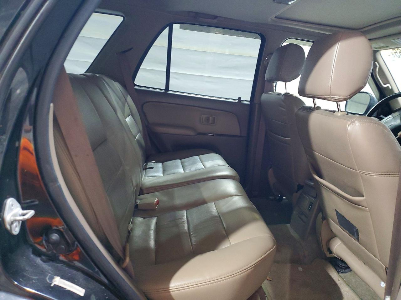 2001 TOYOTA 4RUNNER SR5 photo 11