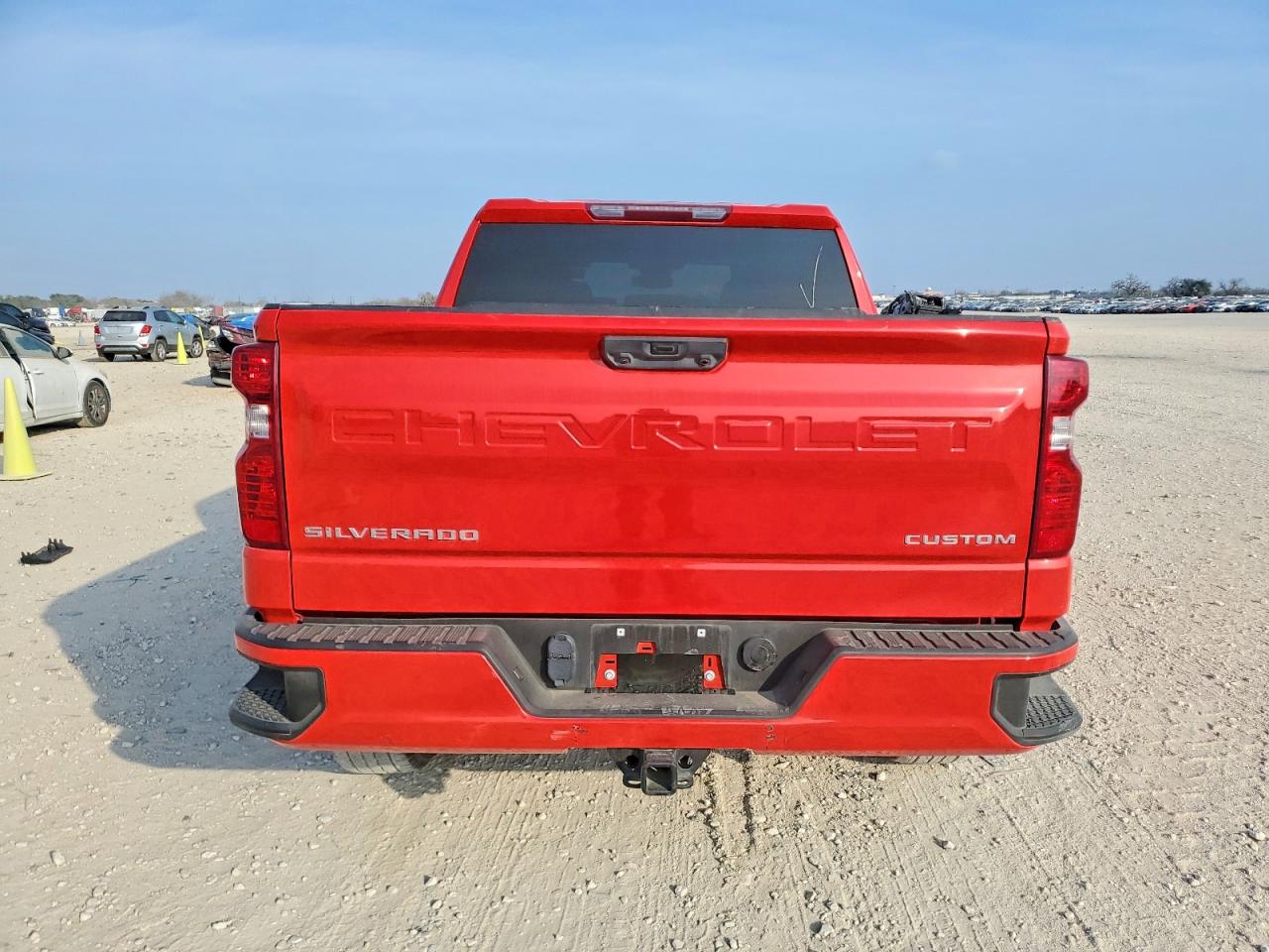 2024 CHEVROLET SILVERADO C1500 CUSTOM photo 6