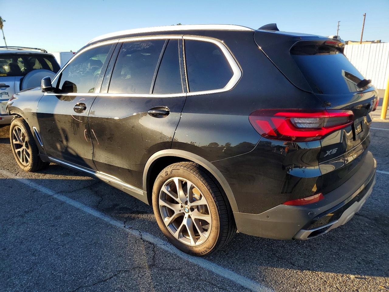 2022 BMW X5 SDRIVE 40I photo 2