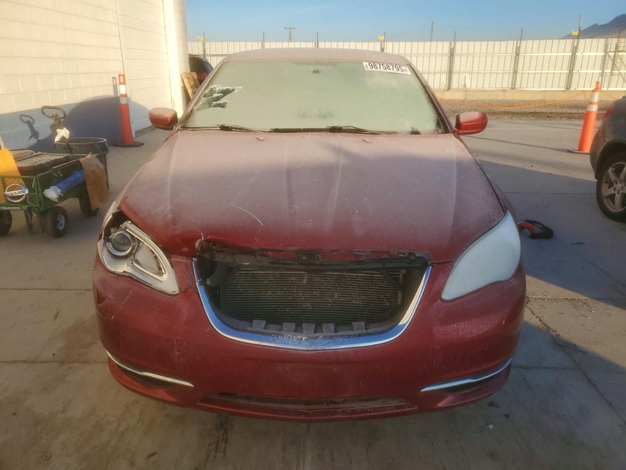 2013 CHRYSLER 200 TOURING photo 9
