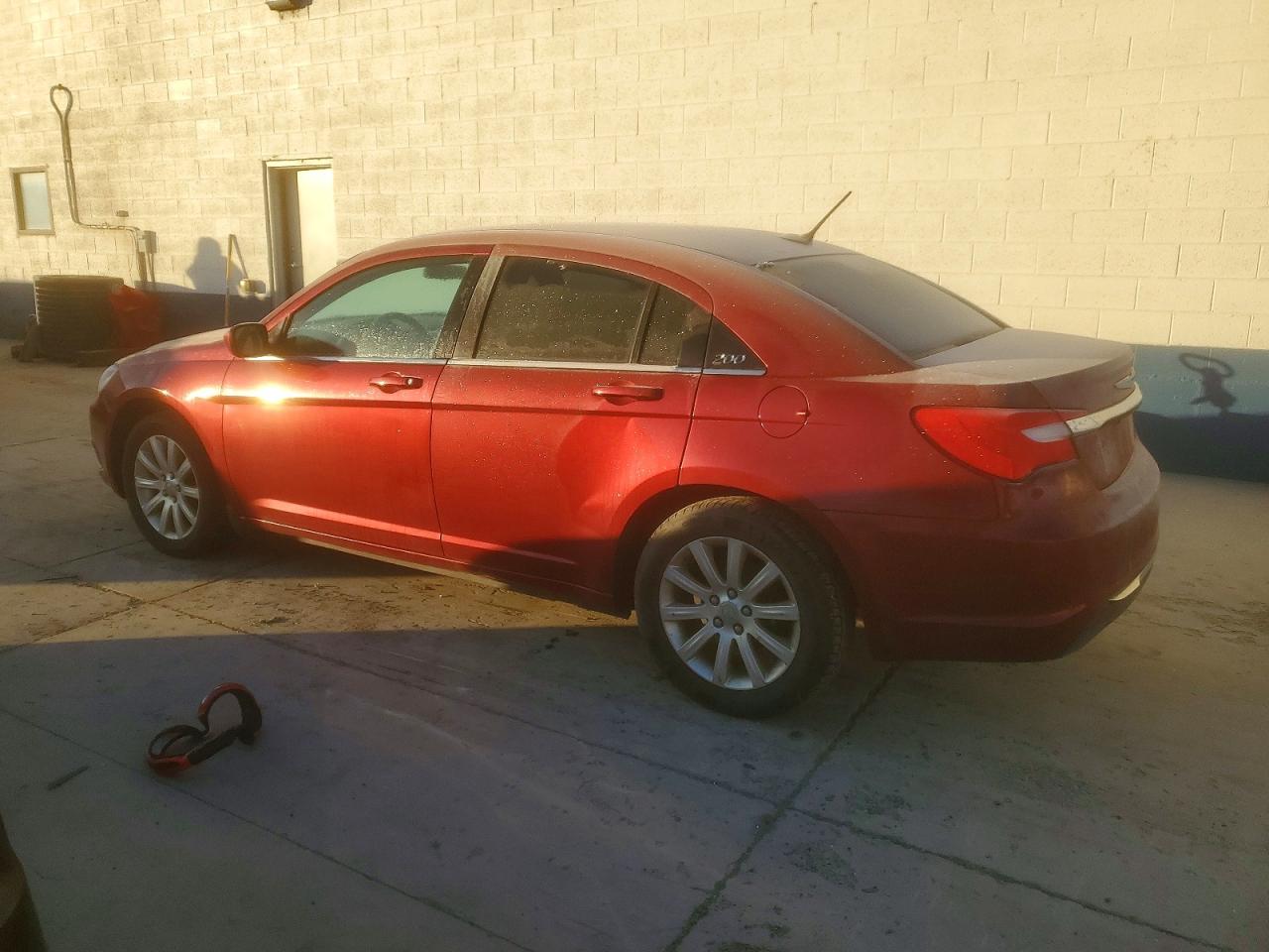 2013 CHRYSLER 200 TOURING photo 3