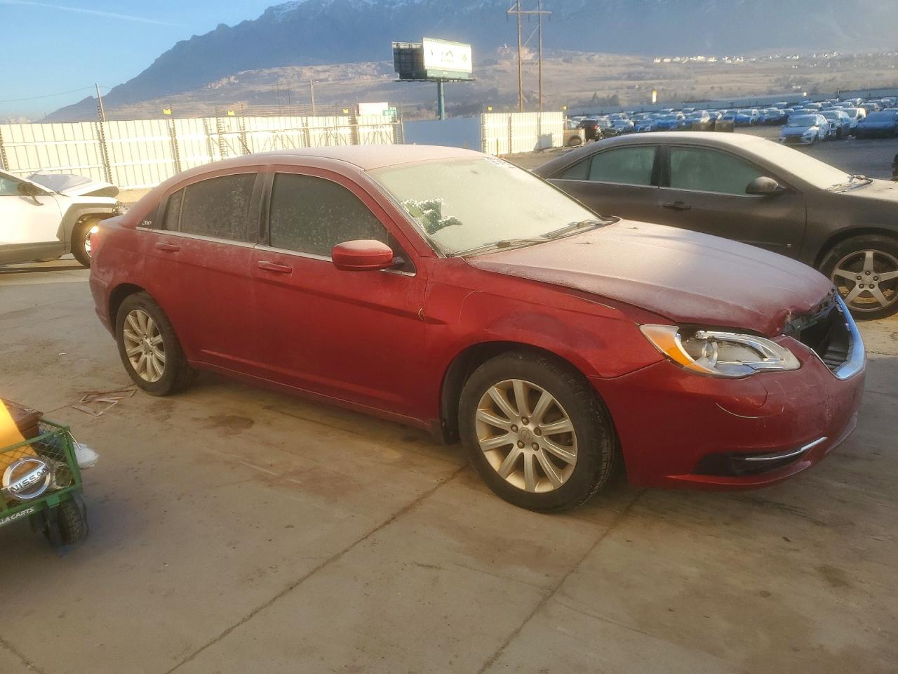 2013 CHRYSLER 200 TOURING photo 7