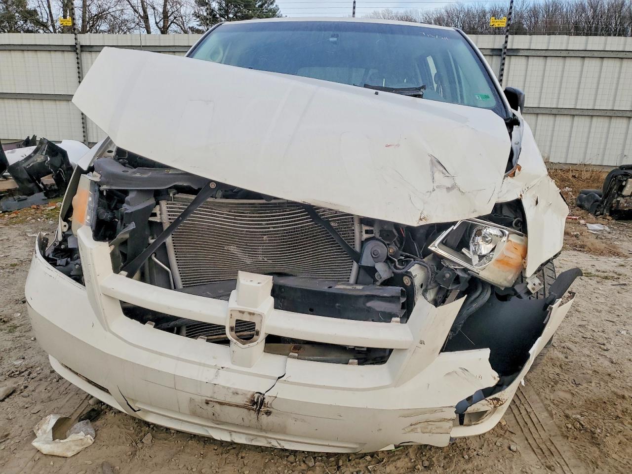 2010 DODGE GRAND CARAVAN HERO photo 5
