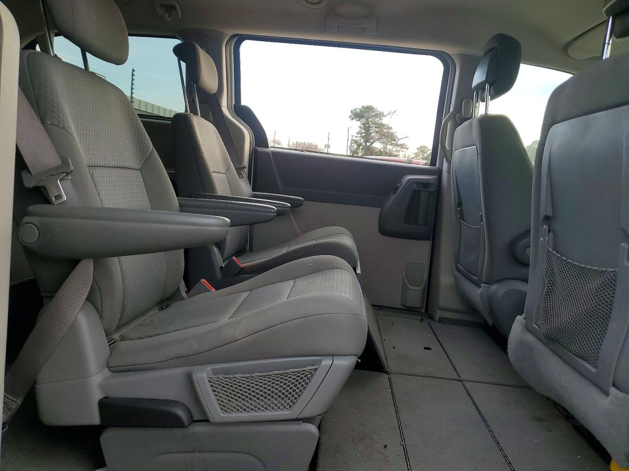 2010 DODGE GRAND CARAVAN HERO photo 11