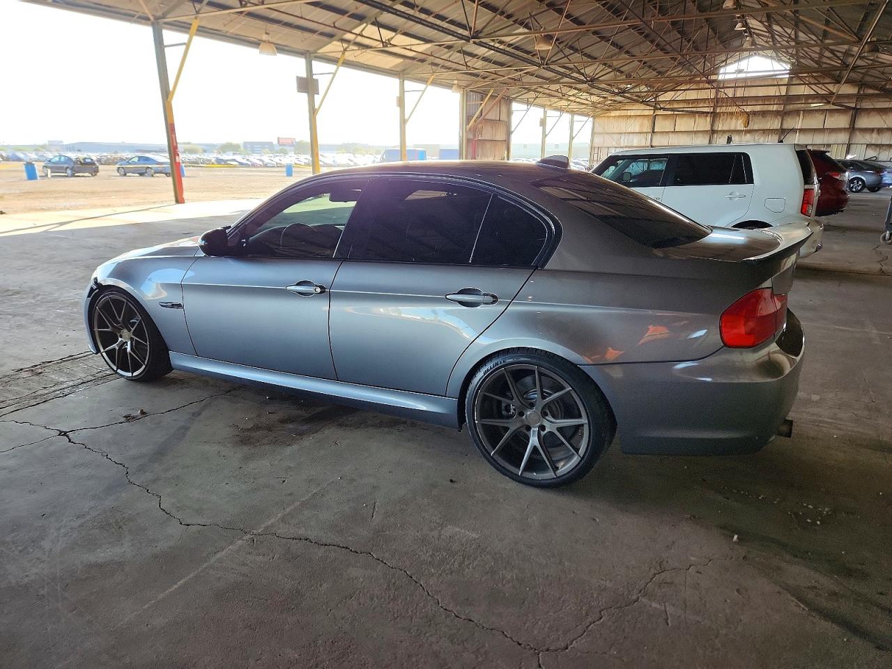 2011 BMW 335 I photo 2