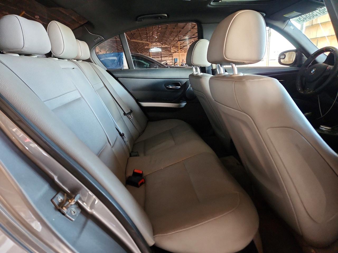 2011 BMW 335 I photo 10