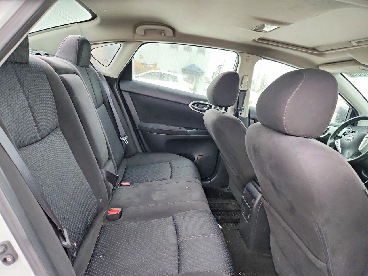 2014 NISSAN SENTRA S photo 10