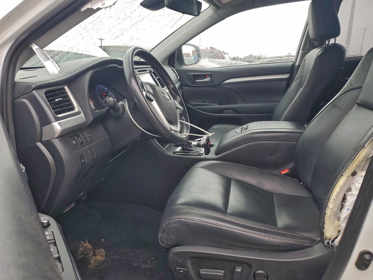 2019 TOYOTA HIGHLANDER SE photo 7