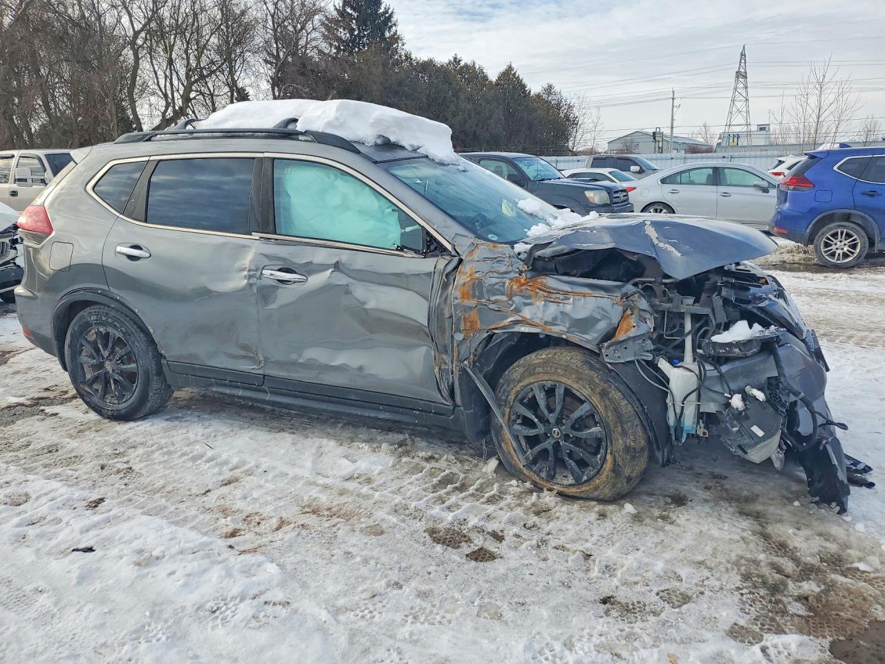 2018 NISSAN ROGUE S photo 4