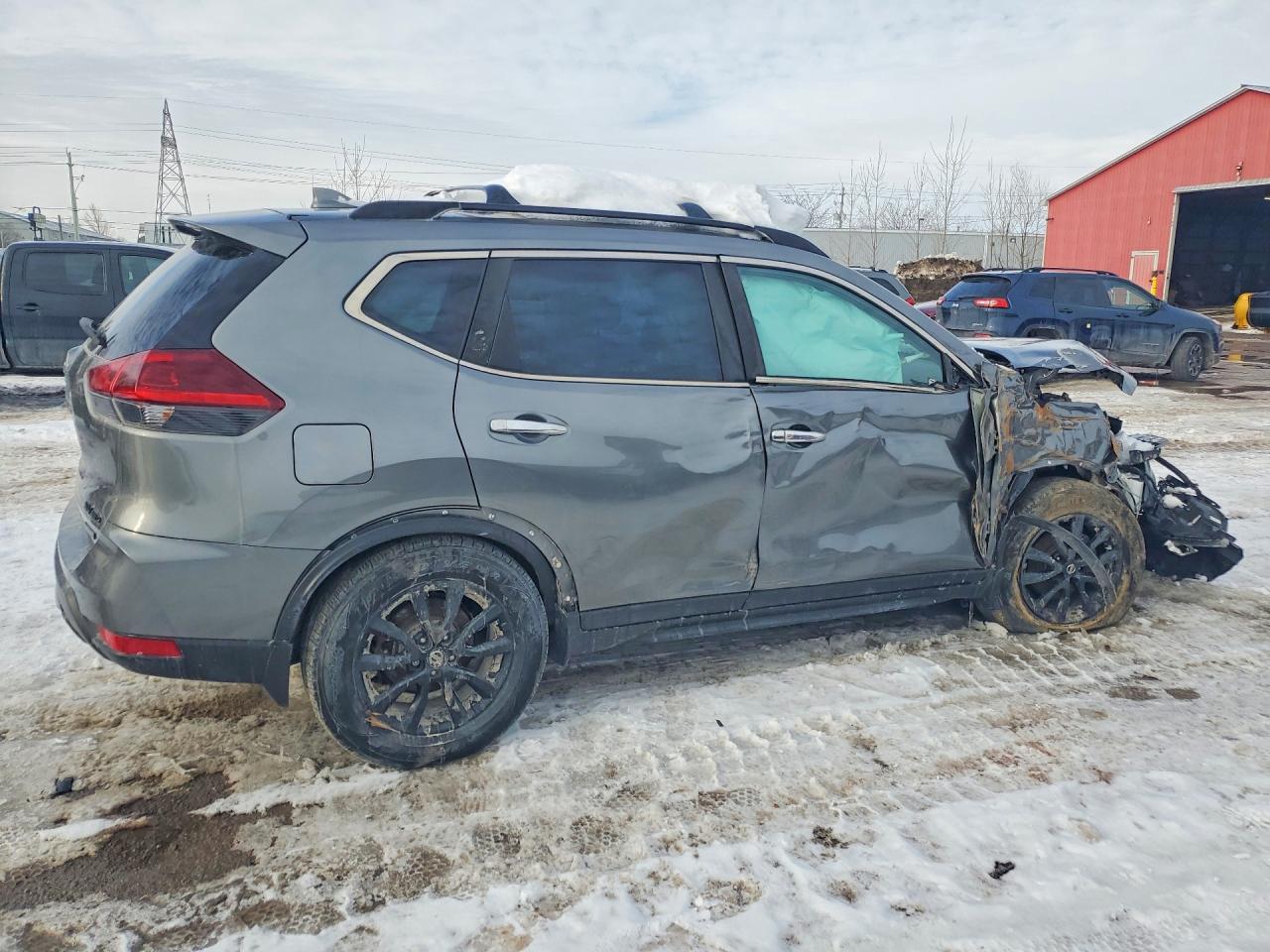 2018 NISSAN ROGUE S photo 3
