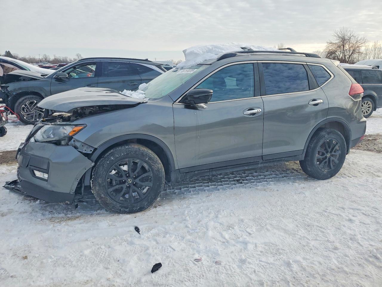 2018 NISSAN ROGUE