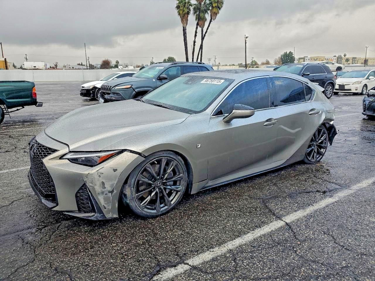 2021 LEXUS IS