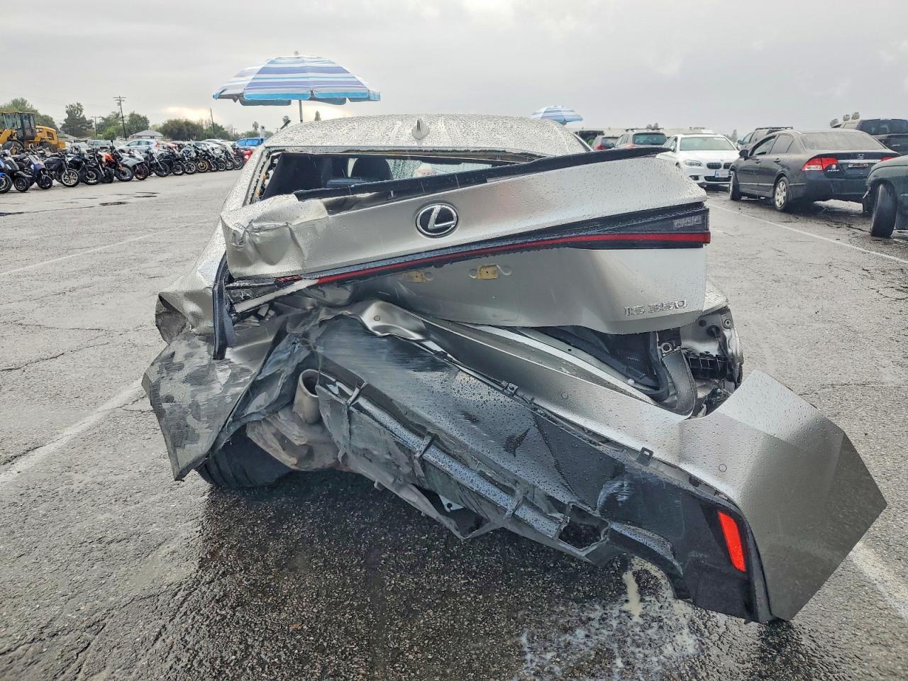 2021 LEXUS IS 350 F SPORT photo 6