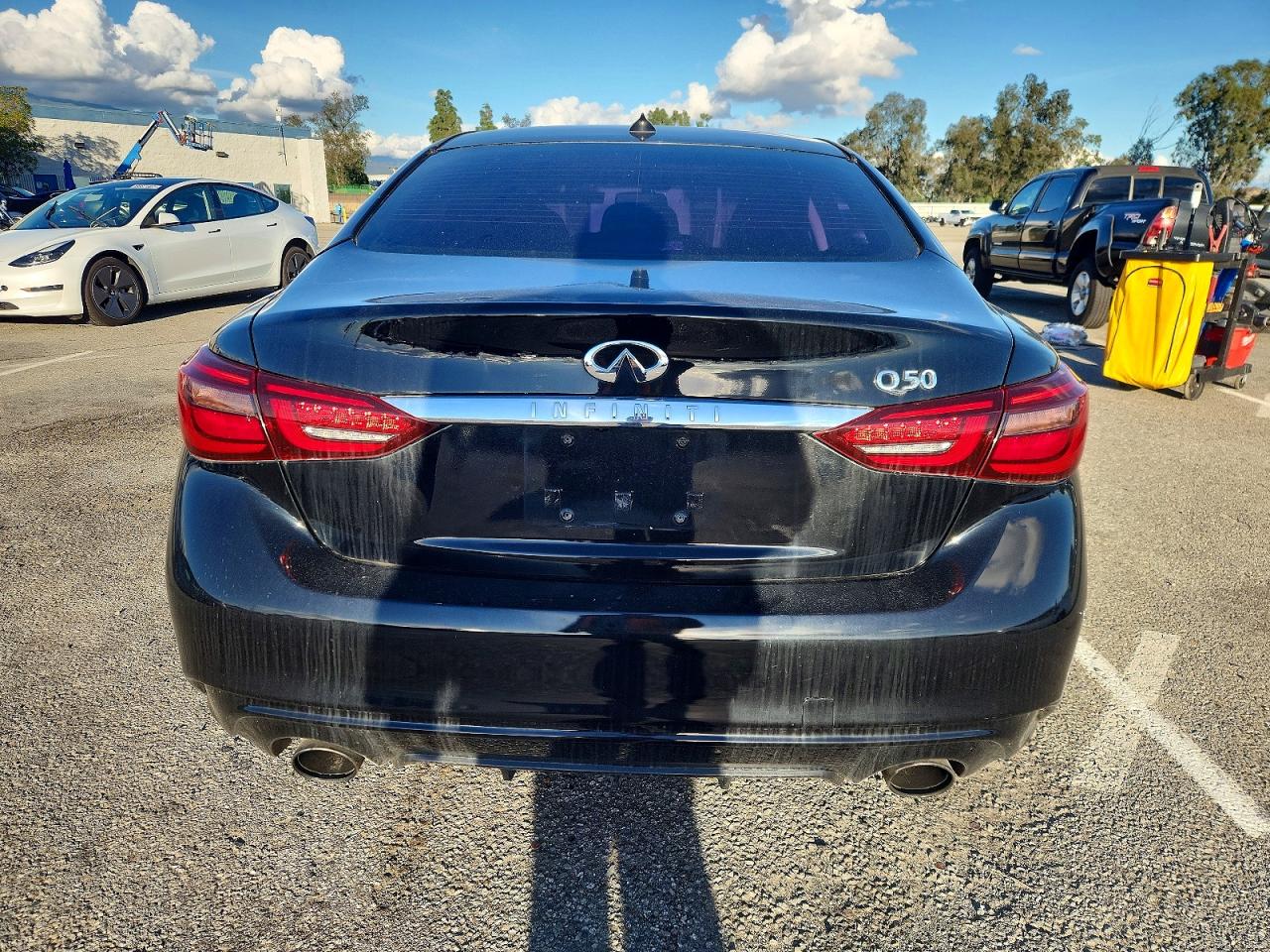 2018 INFINITI Q50 LUXE photo 6