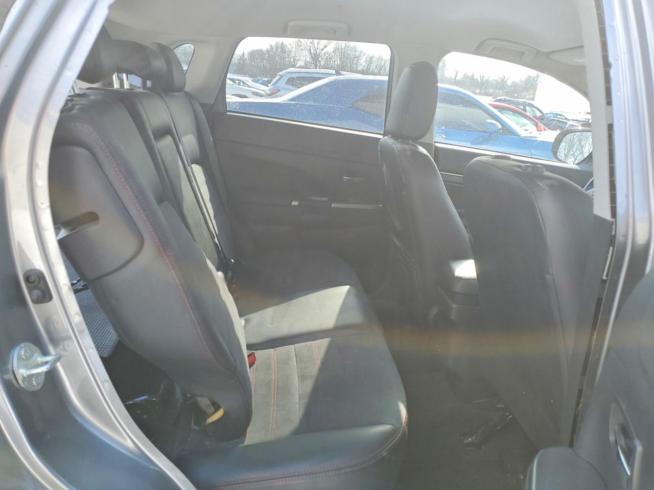 2022 MITSUBISHI OUTLANDER SPORT SE photo 11