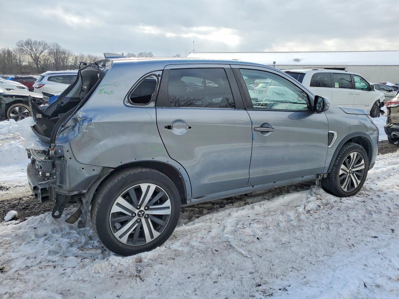 2022 MITSUBISHI OUTLANDER SPORT SE photo 3
