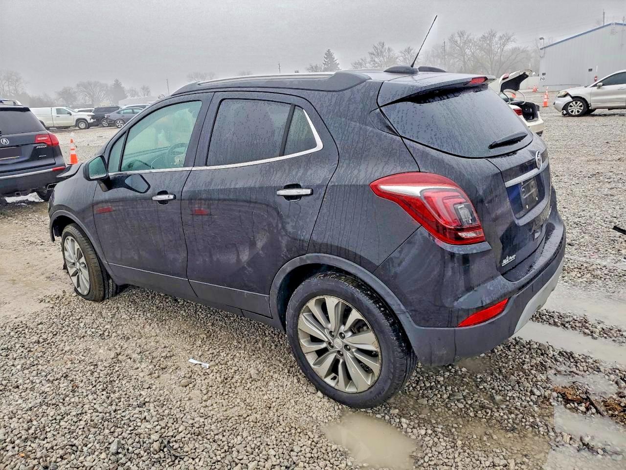 2020 BUICK ENCORE PREFERRED photo 3