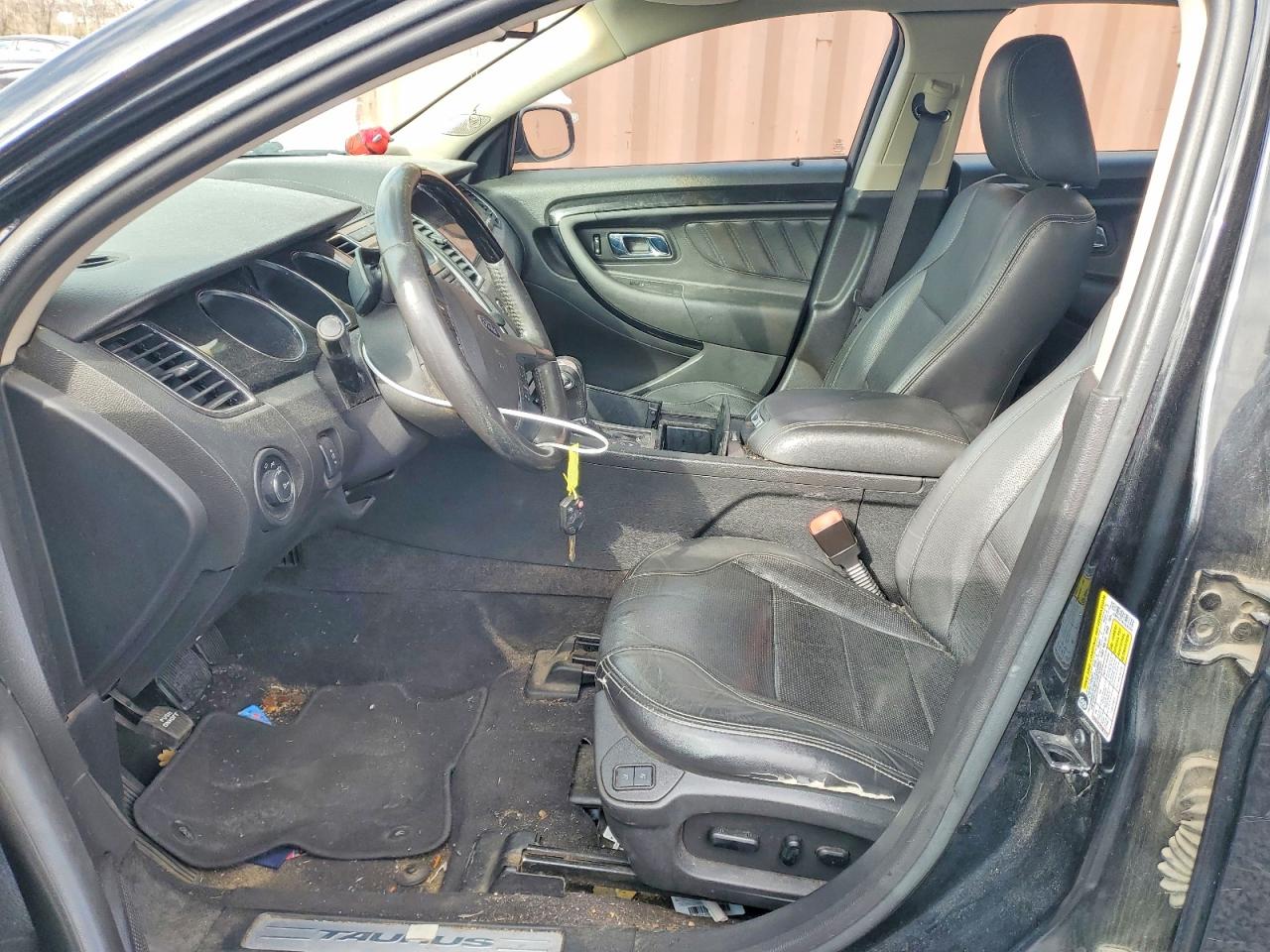 2010 FORD TAURUS LIMITED photo 7