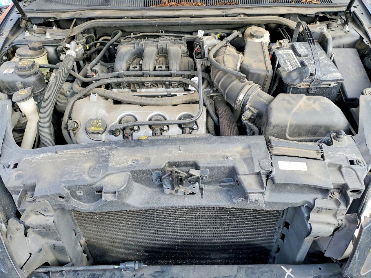 2010 FORD TAURUS LIMITED photo 11