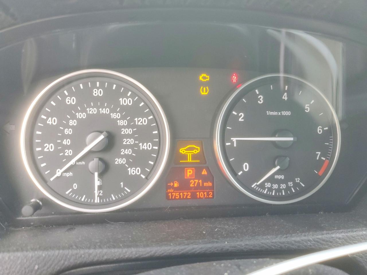 2012 BMW X5 XDRIVE35I photo 9