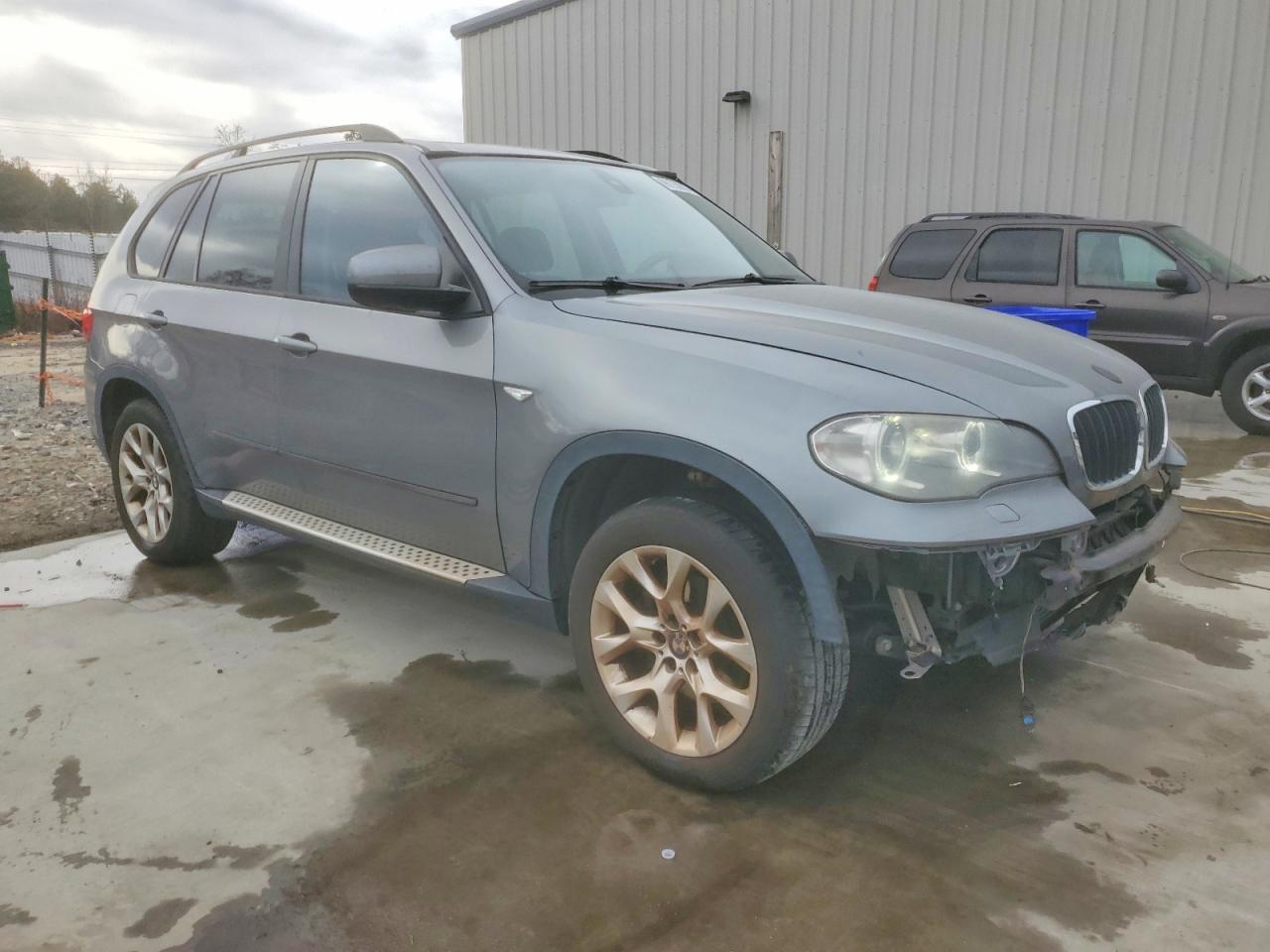 2012 BMW X5 XDRIVE35I photo 4