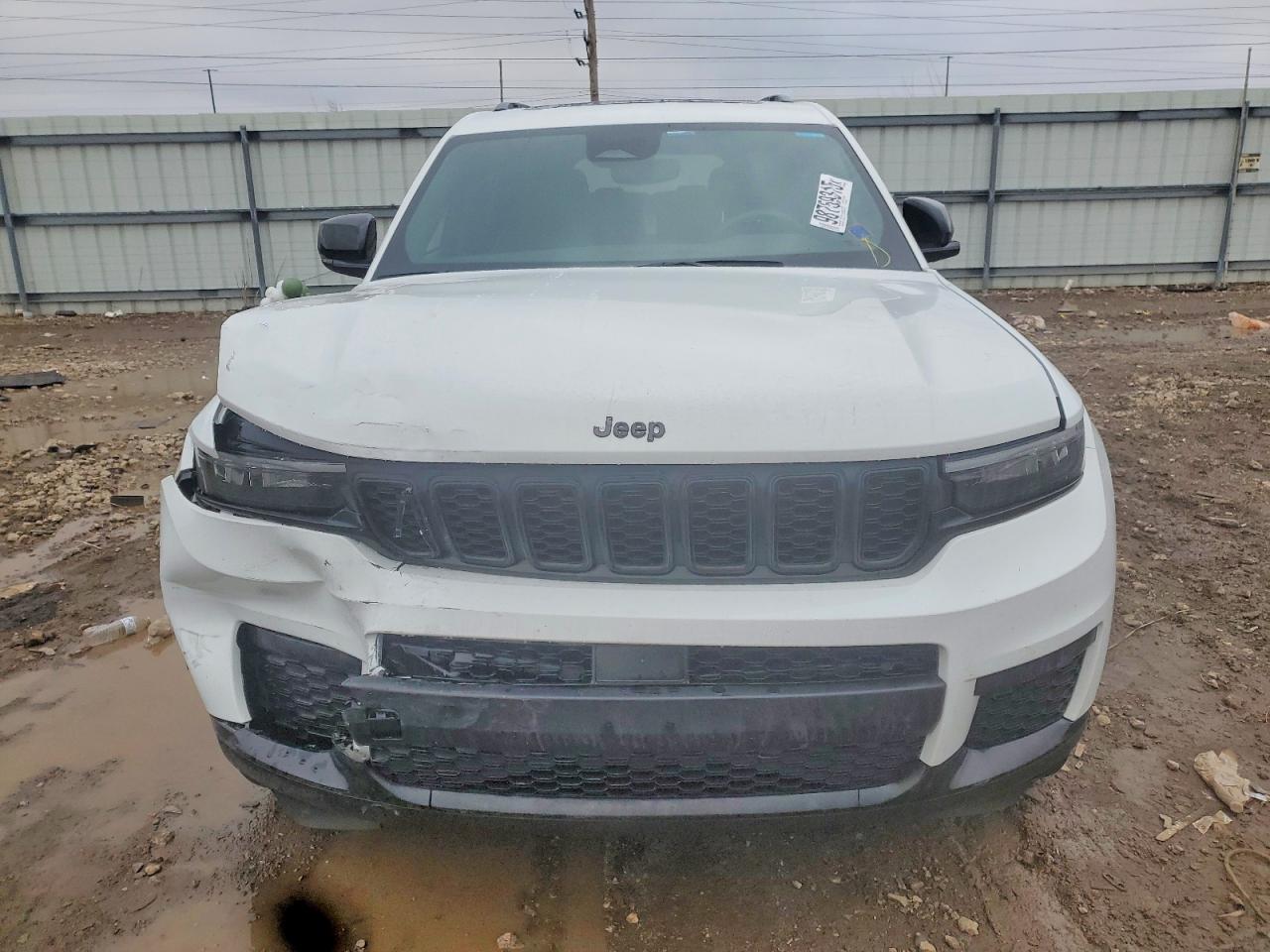 2023 JEEP GRAND CHEROKEE L LAREDO photo 5