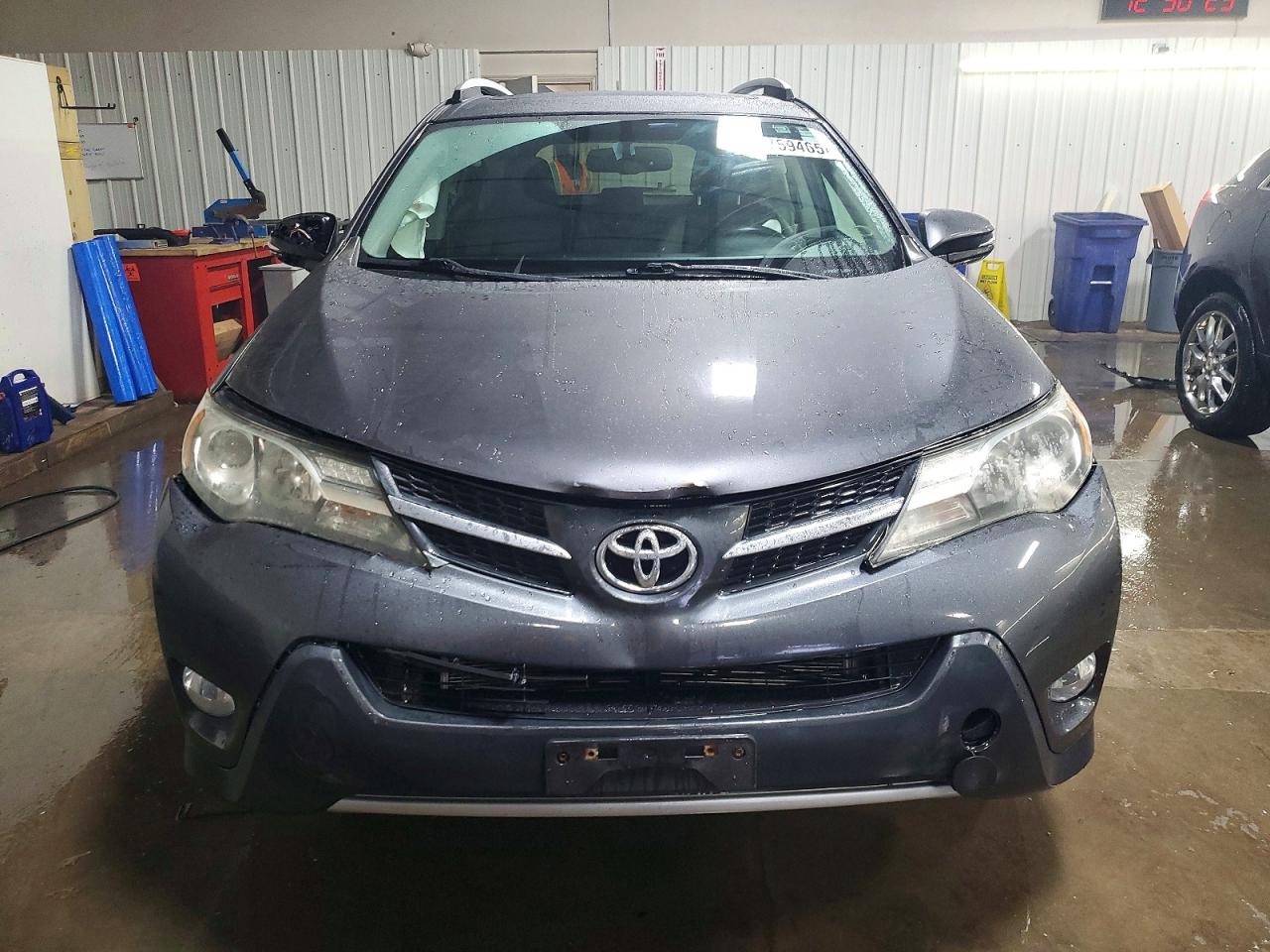 2013 TOYOTA RAV4 LIMITED photo 9