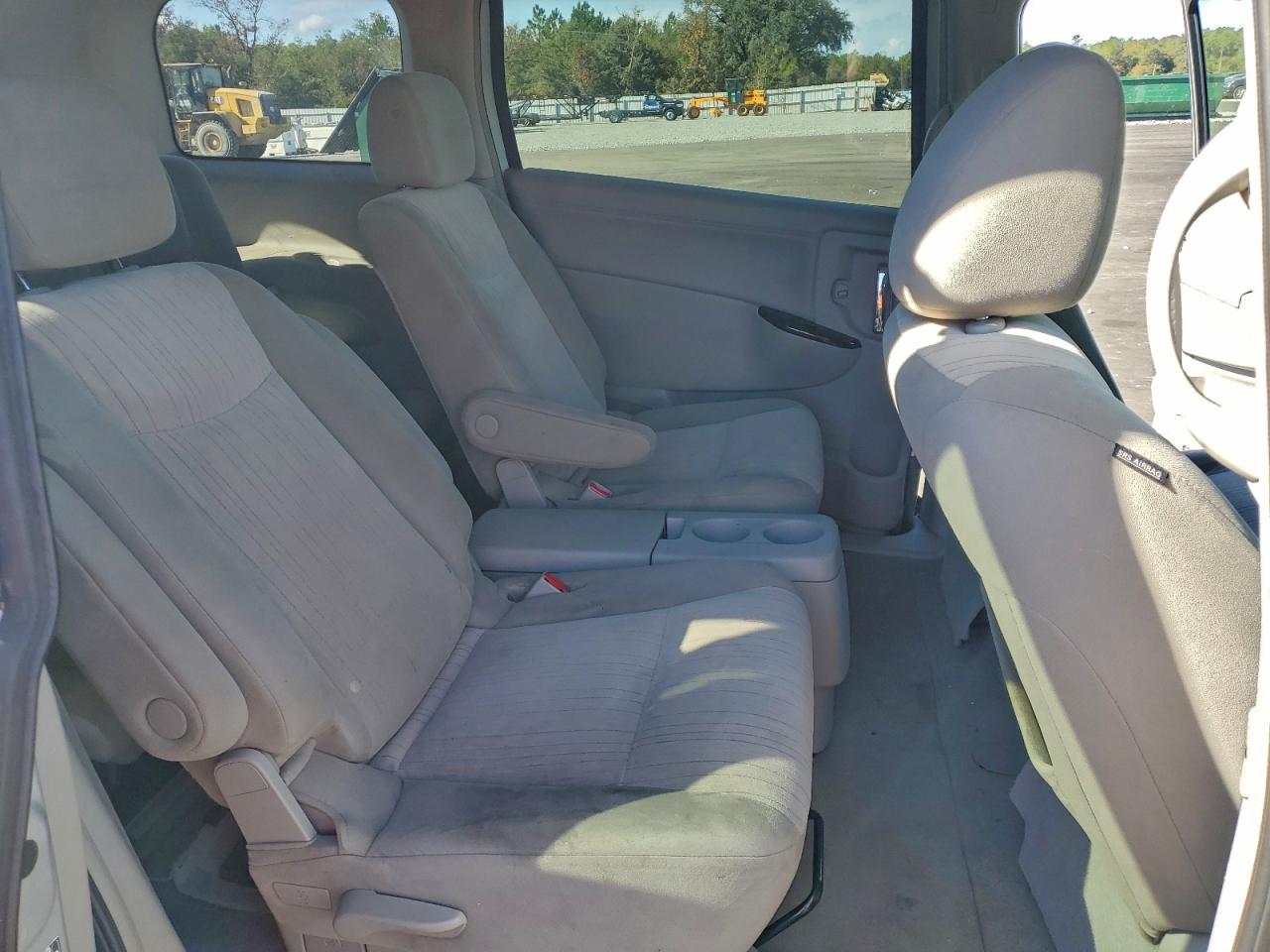 2013 NISSAN QUEST S photo 31