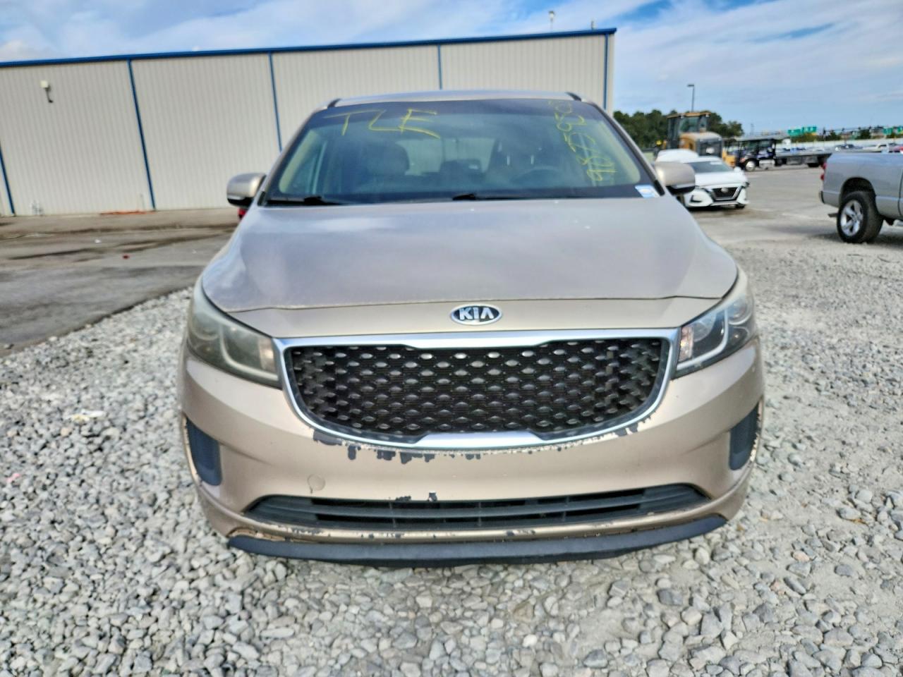 2016 KIA SEDONA LX photo 5
