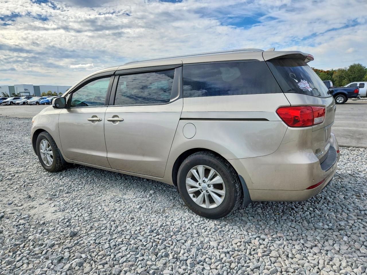 2016 KIA SEDONA LX photo 2