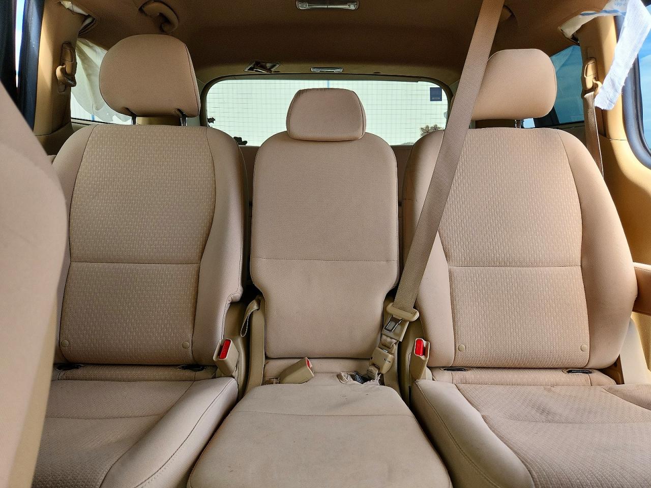 2016 KIA SEDONA LX photo 10
