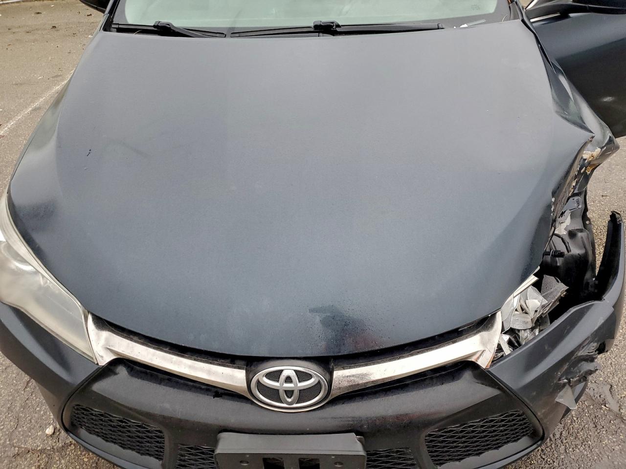 2017 TOYOTA CAMRY LE photo 11