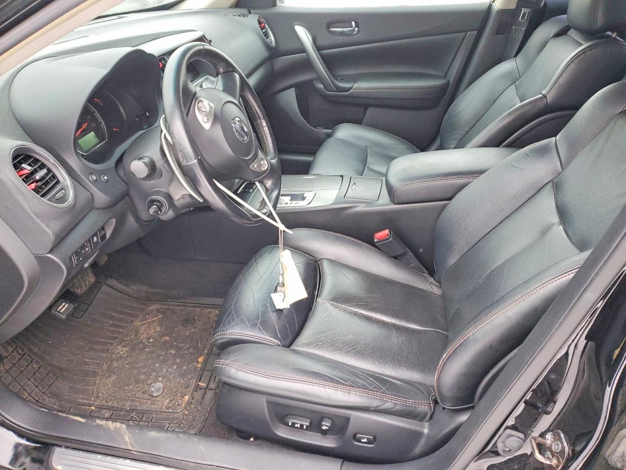 2010 NISSAN MAXIMA S photo 19