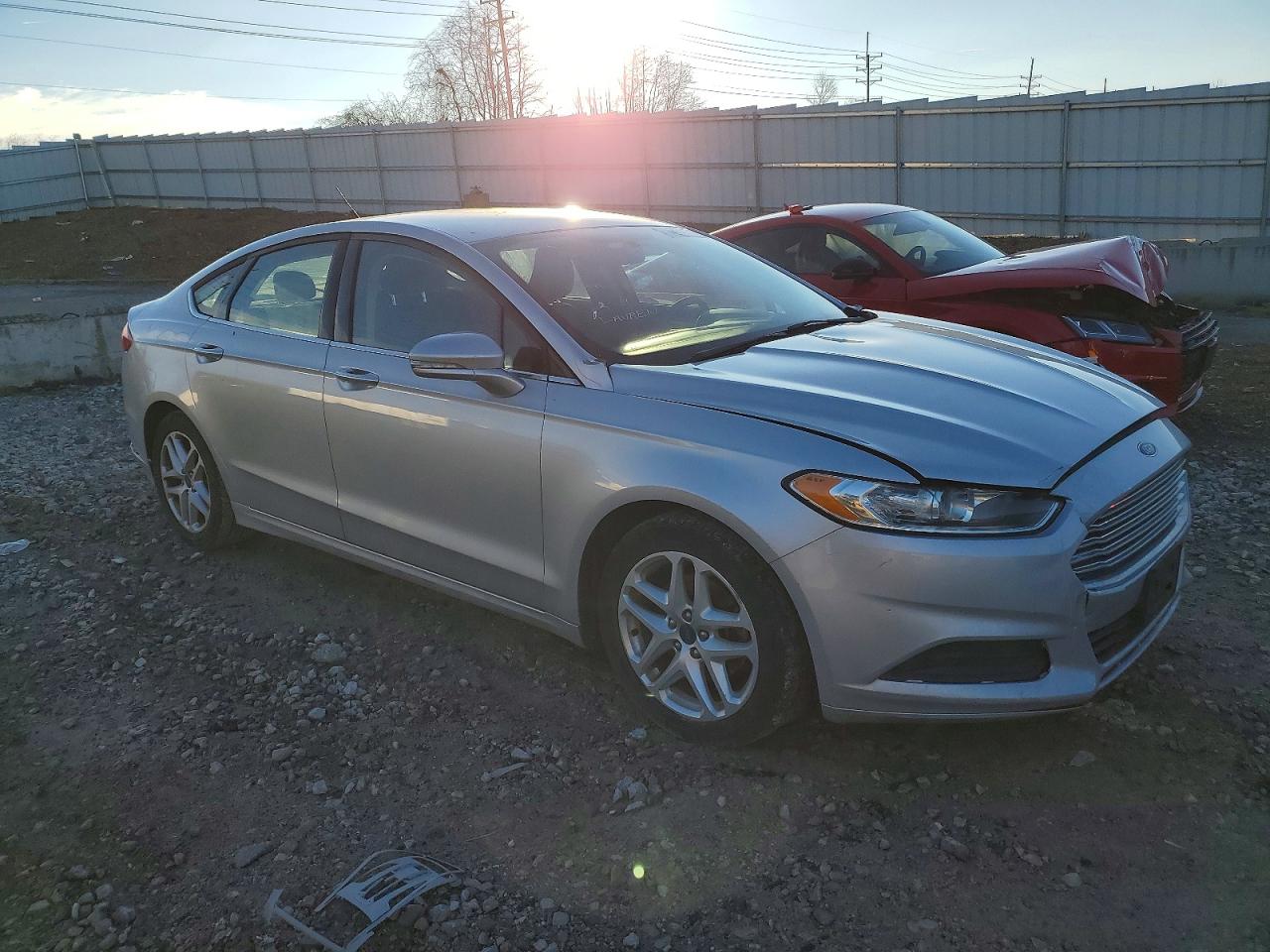 2016 FORD FUSION SE photo 4