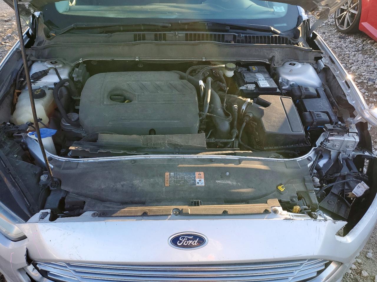 2016 FORD FUSION SE photo 11