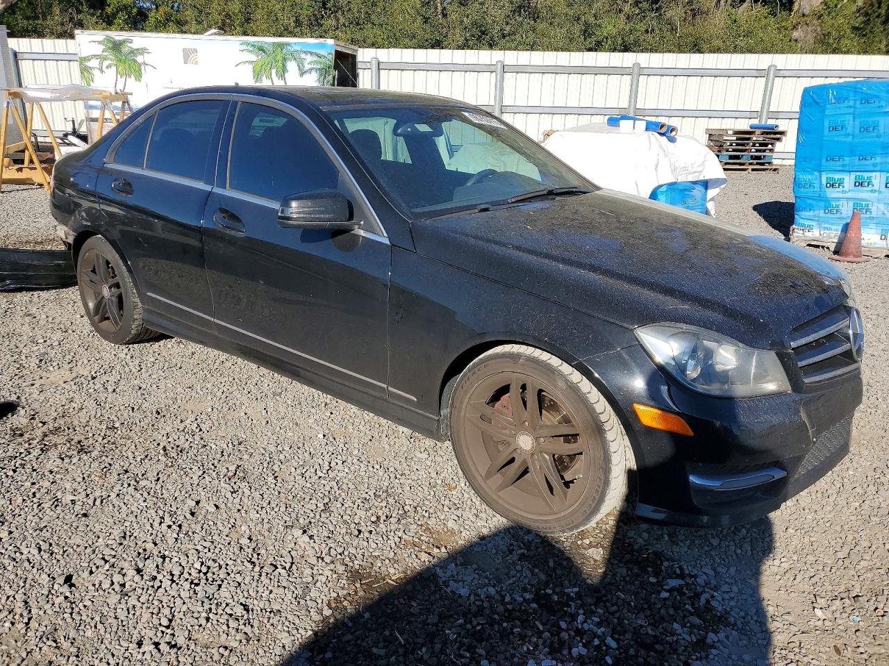 2014 MERCEDES-BENZ C 250 photo 4