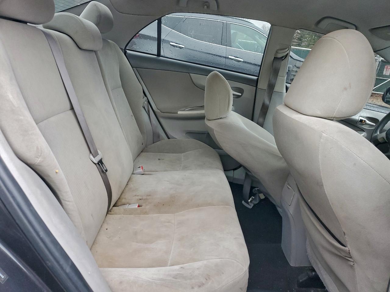 2010 TOYOTA COROLLA BASE photo 10