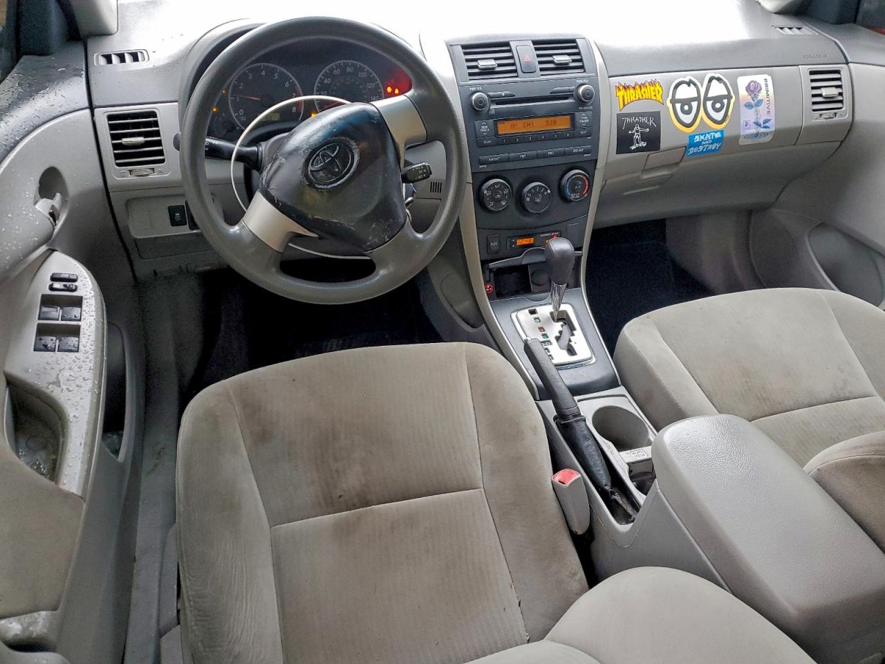 2010 TOYOTA COROLLA BASE photo 8
