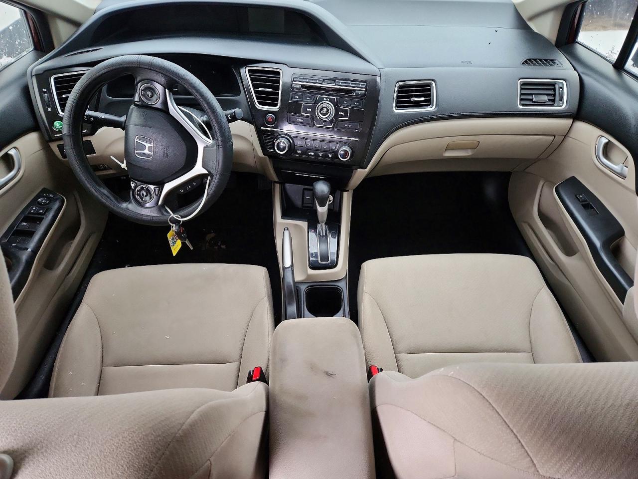 2013 HONDA CIVIC LX photo 8