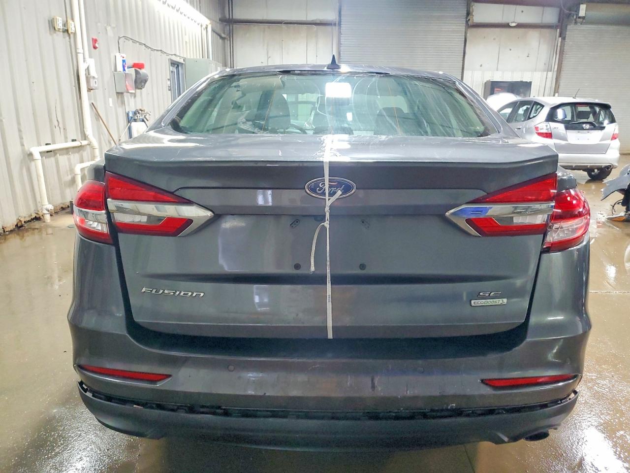 2020 FORD FUSION SE photo 6