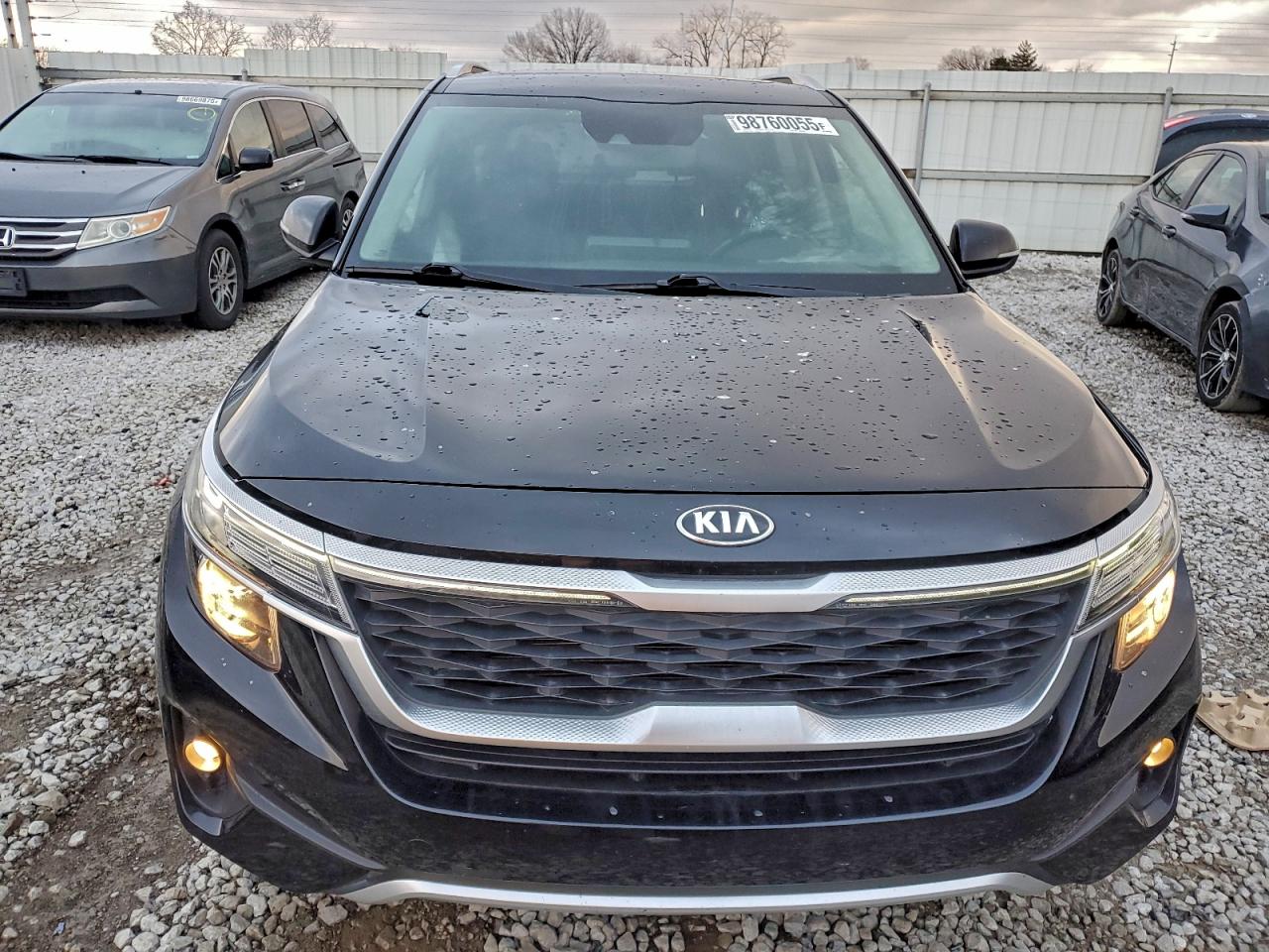 2021 KIA SELTOS EX photo 5