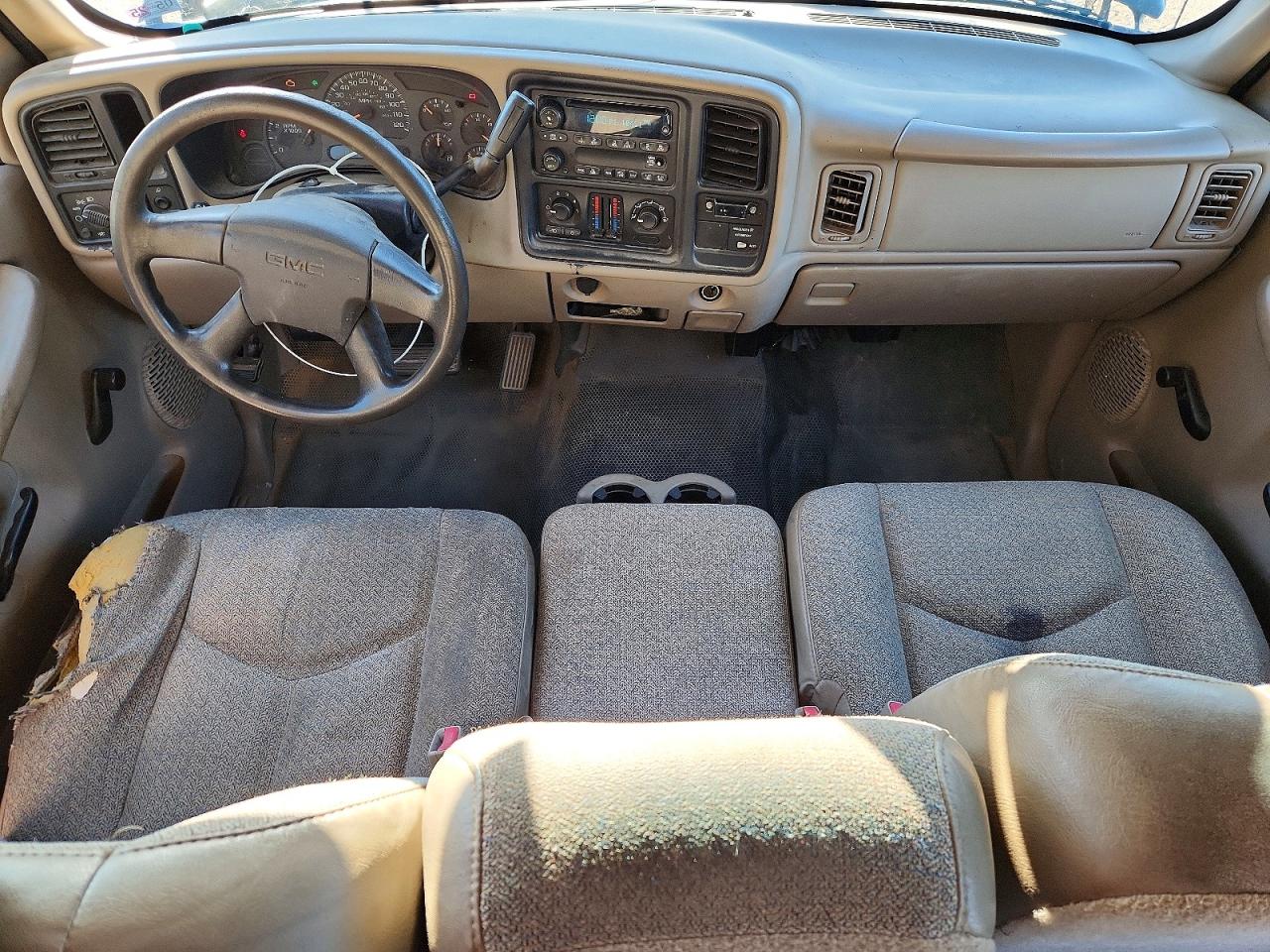 2004 GMC NEW SIERRA C1500 photo 15