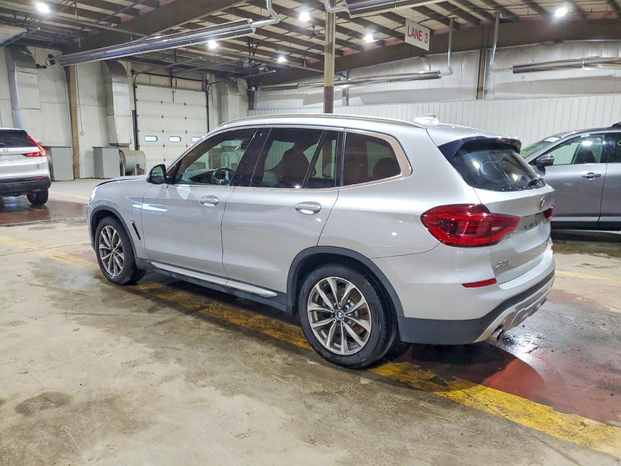 2018 BMW X3 XDRIVE30I photo 3