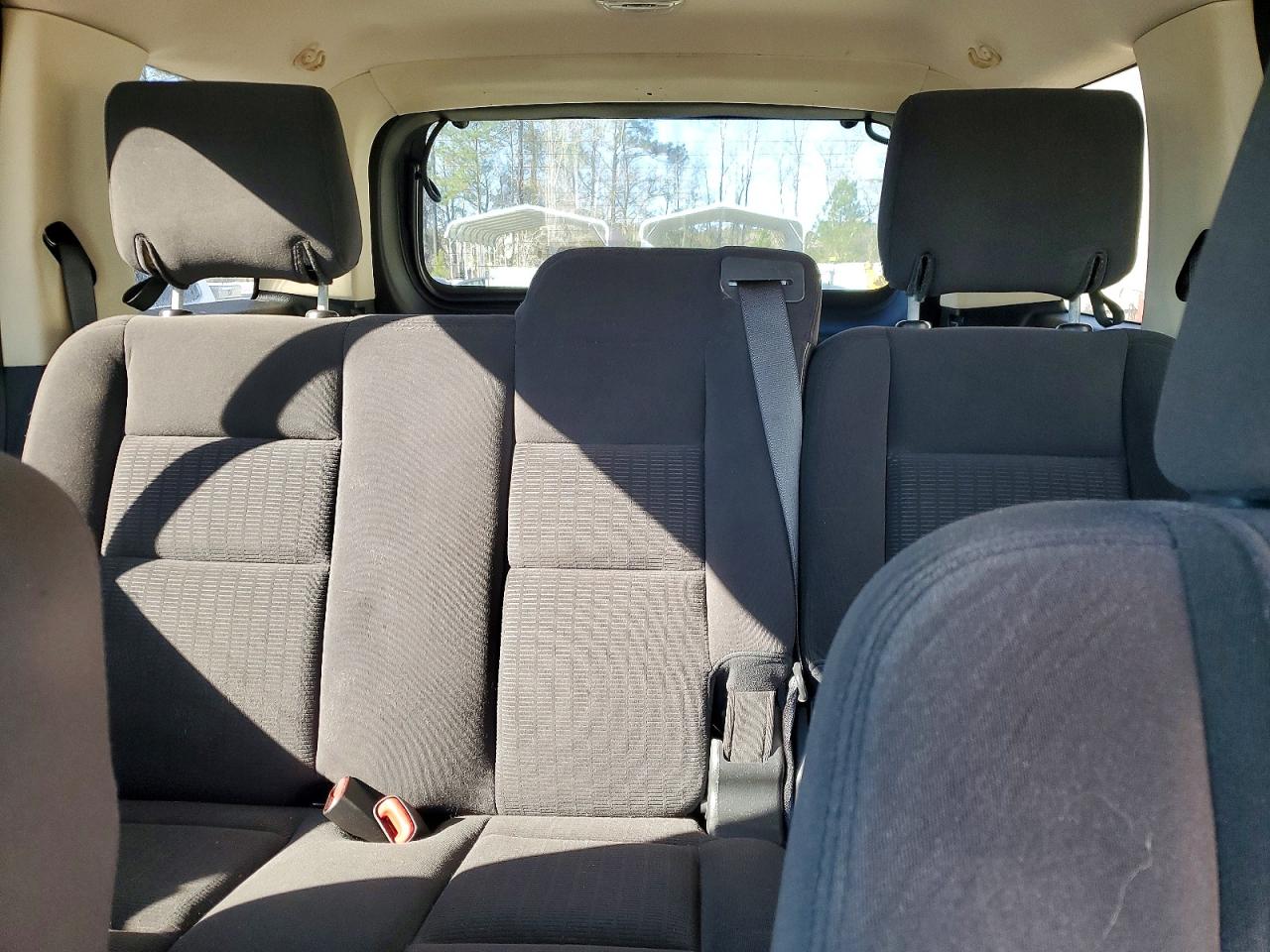 2010 FORD EXPLORER XLT photo 10
