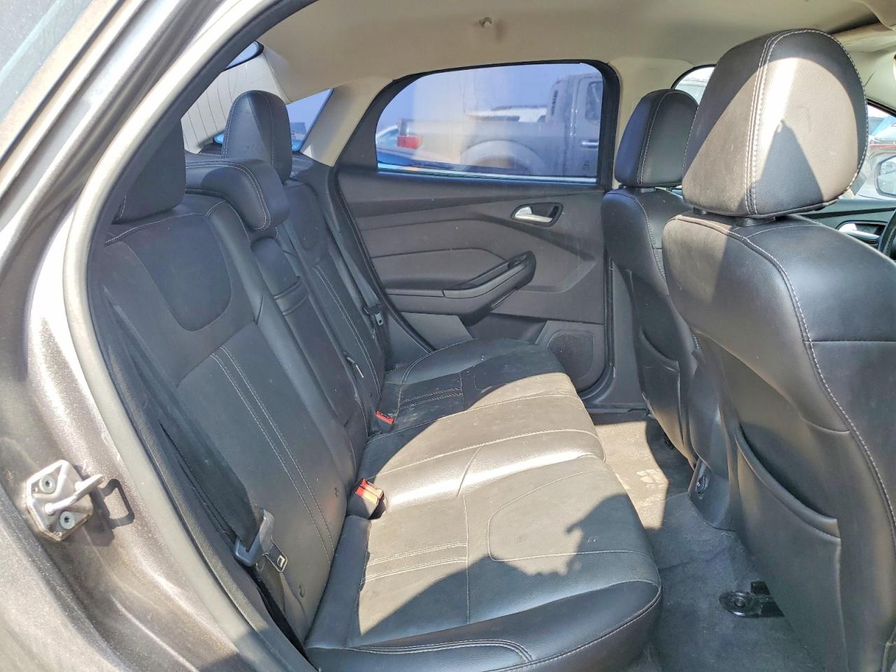 2013 FORD FOCUS SE photo 10