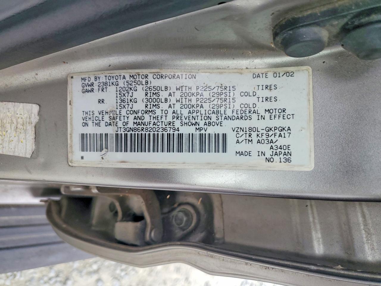2002 TOYOTA 4RUNNER SR5 photo 13