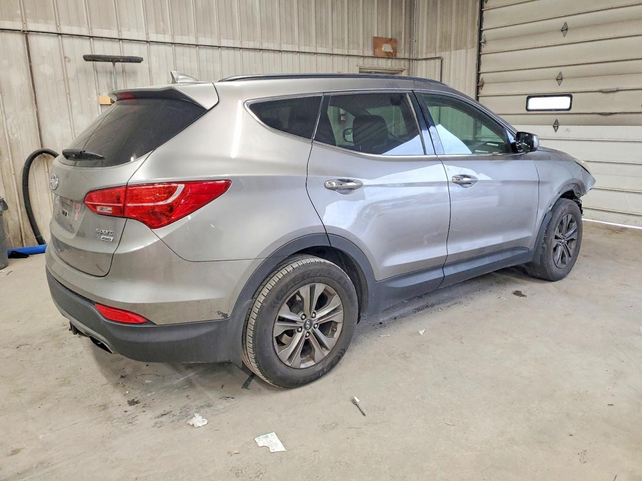 2016 HYUNDAI SANTA FE SPORT photo 3