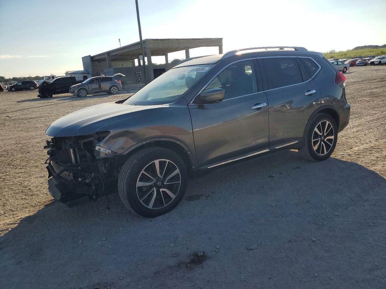 2019 NISSAN ROGUE
