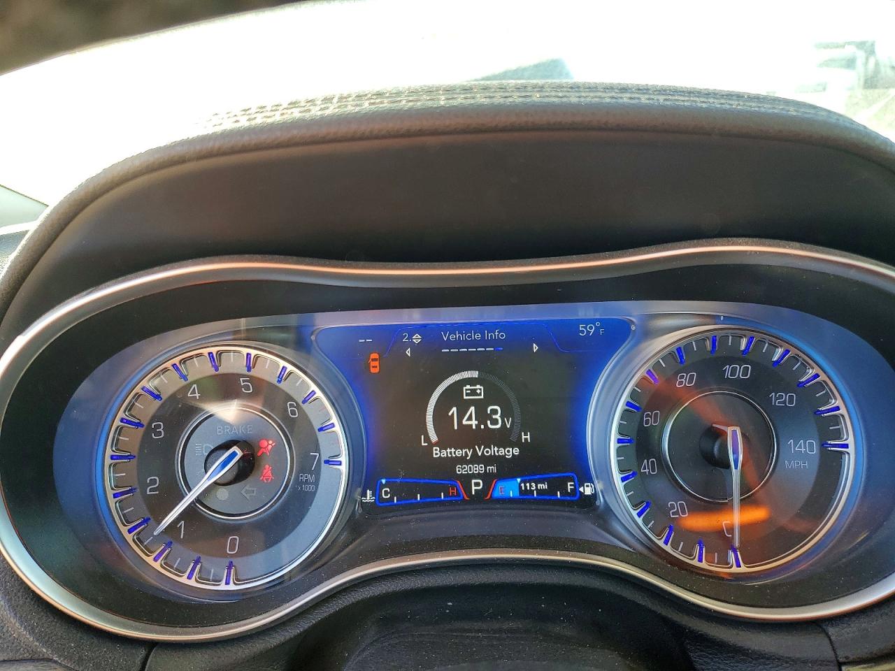 2021 CHRYSLER 300 TOURING photo 9