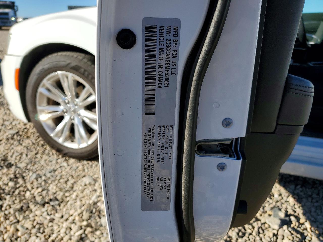2021 CHRYSLER 300 TOURING photo 13